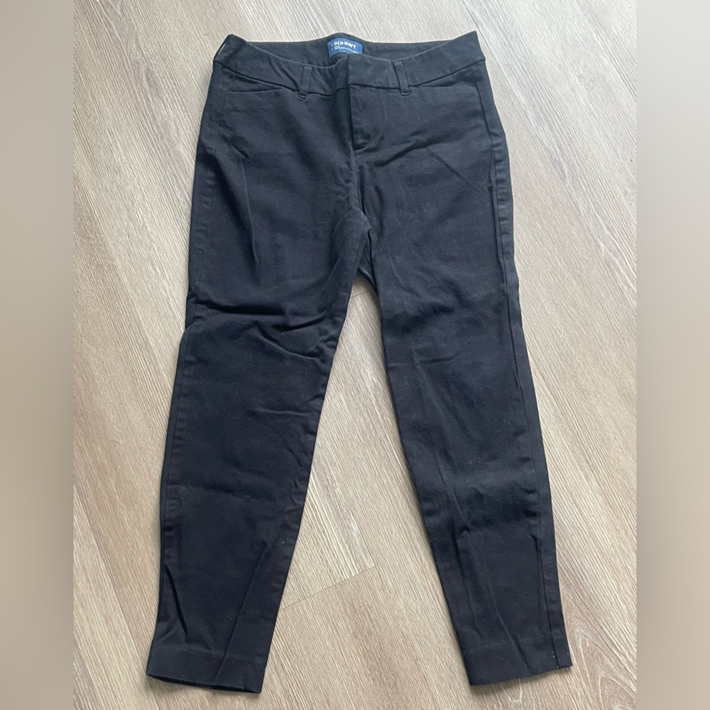 Old Navy Black Pixie Pants